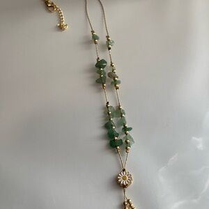 Elegant Green and Gold Necklace